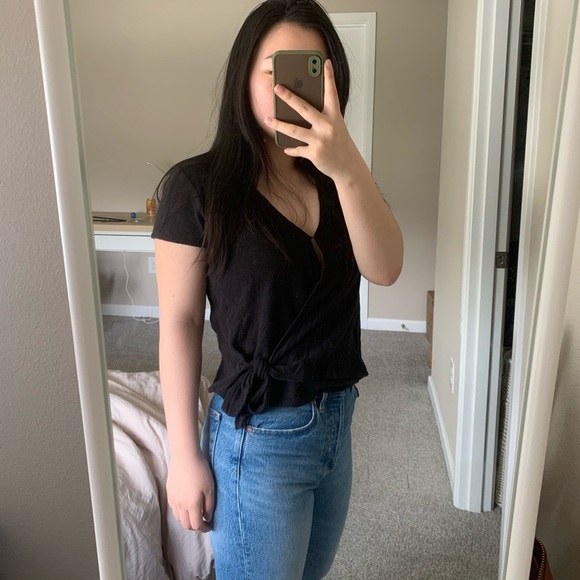 Madewell Wrap Crop Top - Picture 2 of 3
